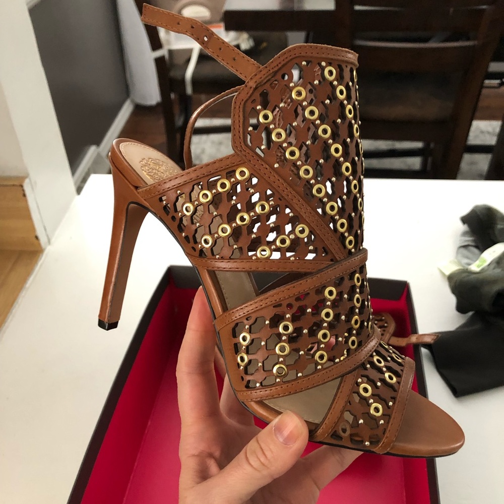 Vince Camuto Korthina